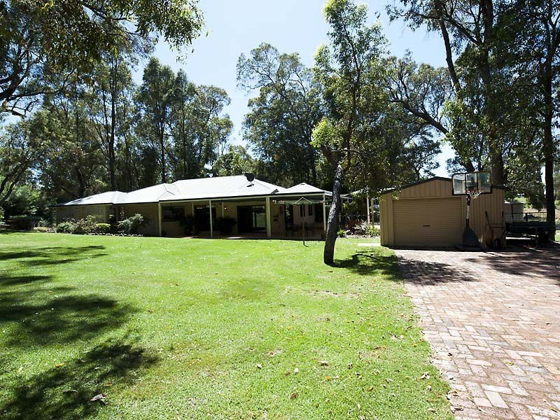 16 Tincombe Grove, Baldivis WA 6171