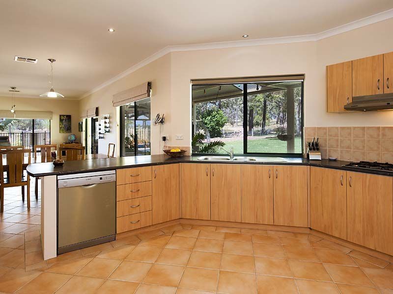 16 Tincombe Grove, Baldivis WA 6171