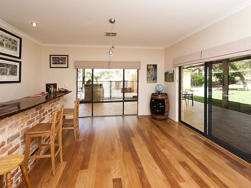 16 Tincombe Grove, Baldivis WA 6171