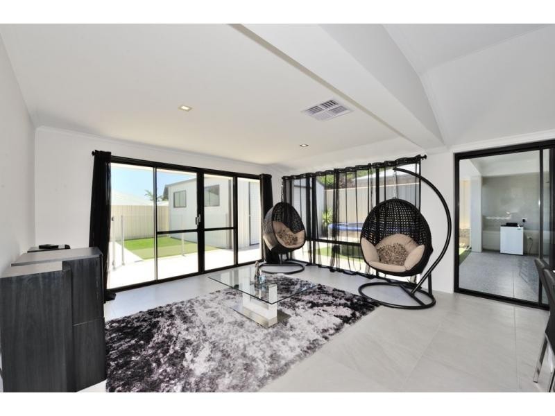 14 Calilly Way, Baldivis WA 6171