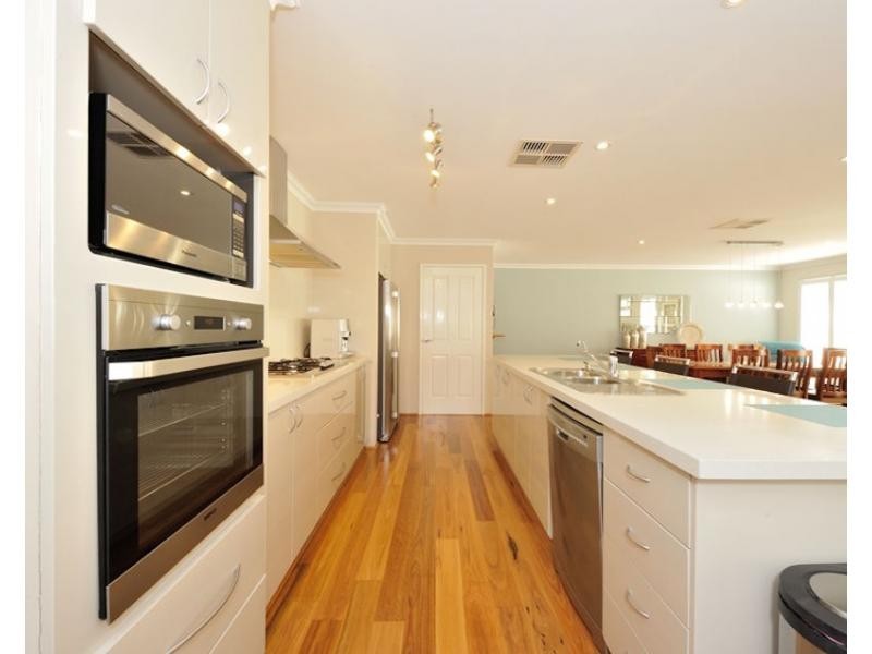 12 Wilson Pass, Baldivis WA 6171