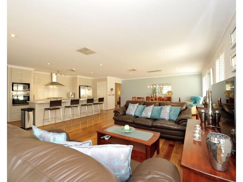 12 Wilson Pass, Baldivis WA 6171