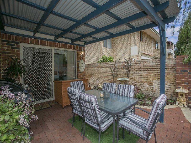1/13 Gardner Street, Como WA 6152