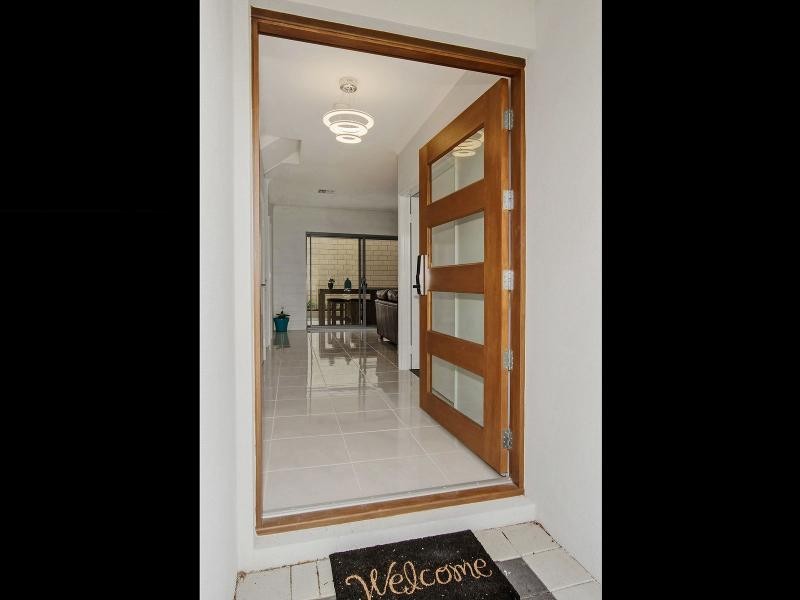 8A George Street, Rockingham WA 6168