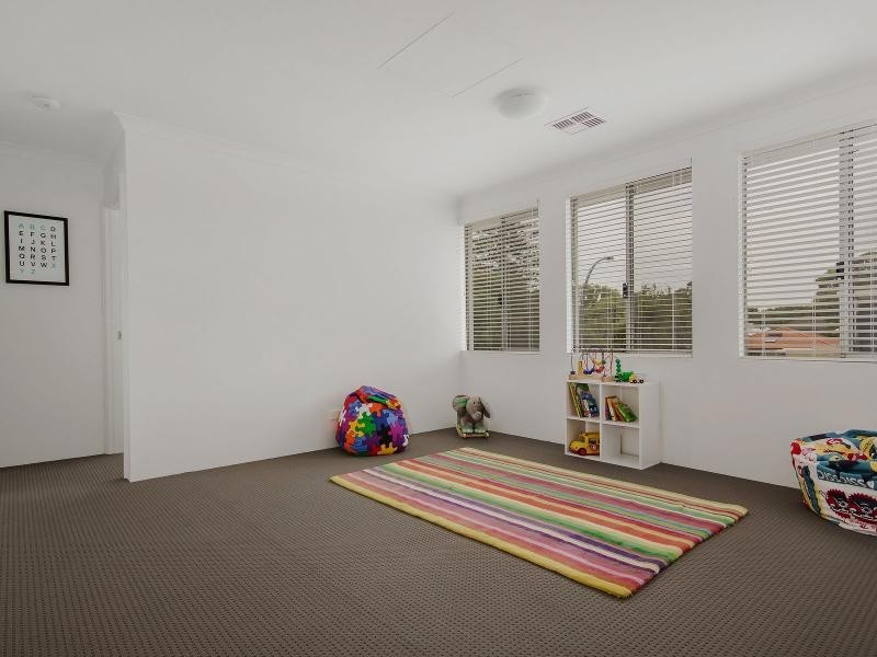 8A George Street, Rockingham WA 6168