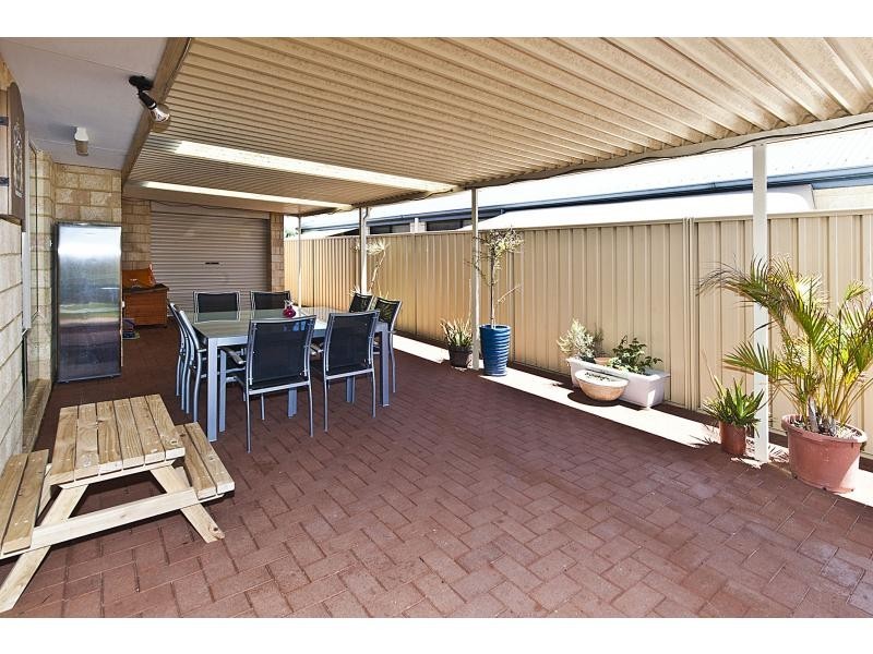 59 Monaghan Circle, Darch WA 6065