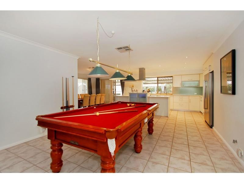 19 Seabrook Place, Success WA 6164