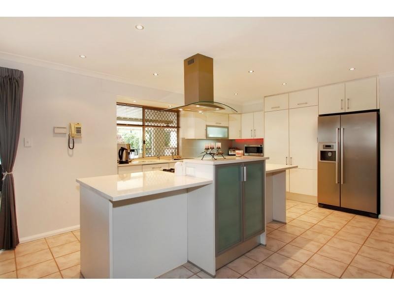 19 Seabrook Place, Success WA 6164