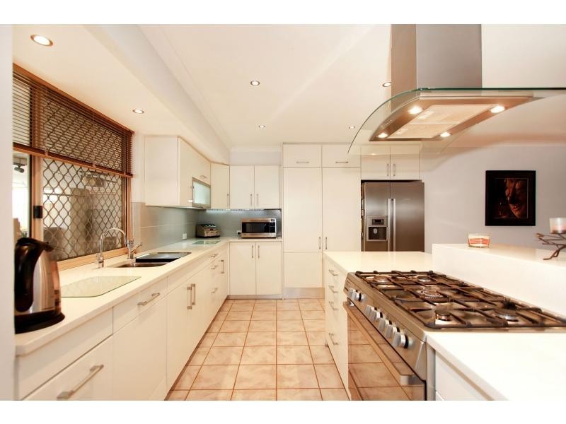 19 Seabrook Place, Success WA 6164