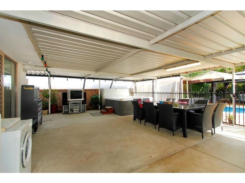 19 Seabrook Place, Success WA 6164