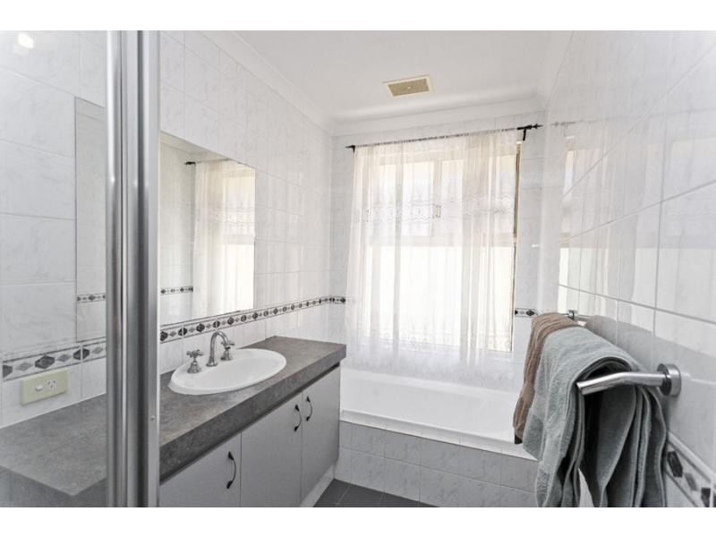 73 Froudist Circle, Southern River WA 6110