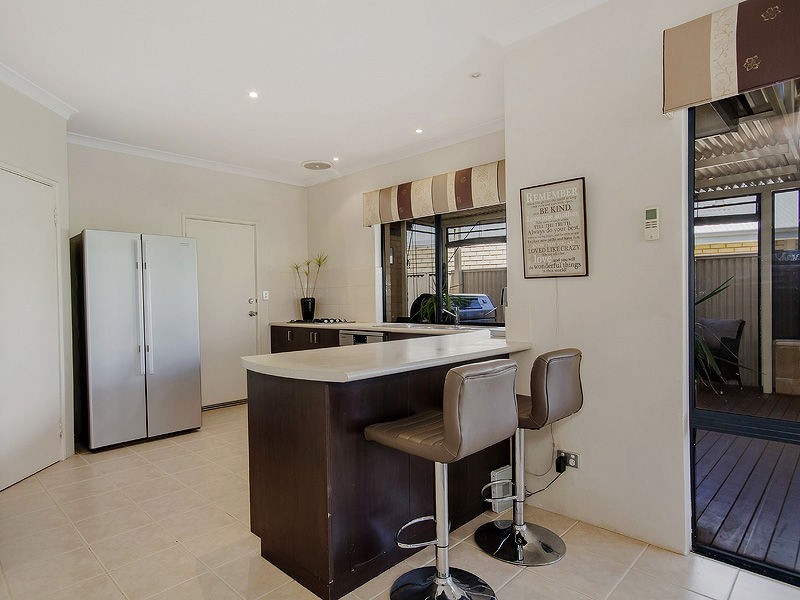 23 Baycliff Turn, Waikiki WA 6169