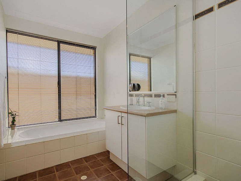 23 Baycliff Turn, Waikiki WA 6169