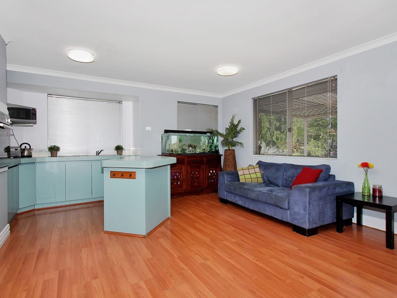 2 Simmental Vale, Stratton WA 6056