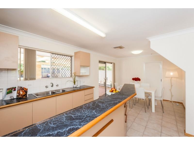 8 Rodgers Street, Greenwood WA 6024