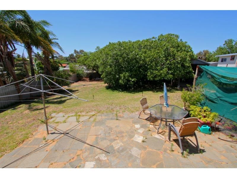 36 Service Street, Mandurah WA 6210