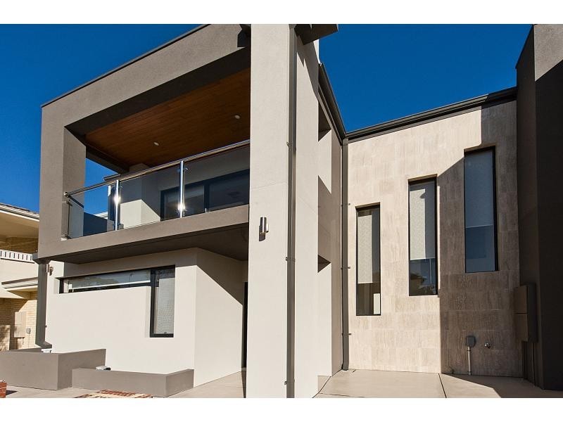 16 Devonshire Turn, Rockingham WA 6168