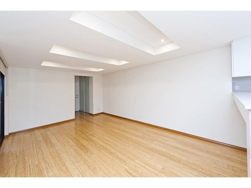 16 Devonshire Turn, Rockingham WA 6168