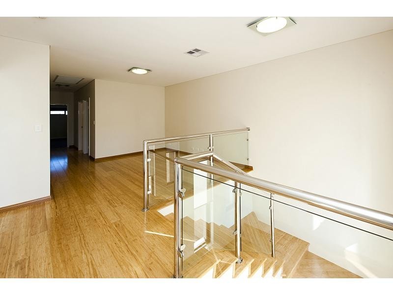 16 Devonshire Turn, Rockingham WA 6168