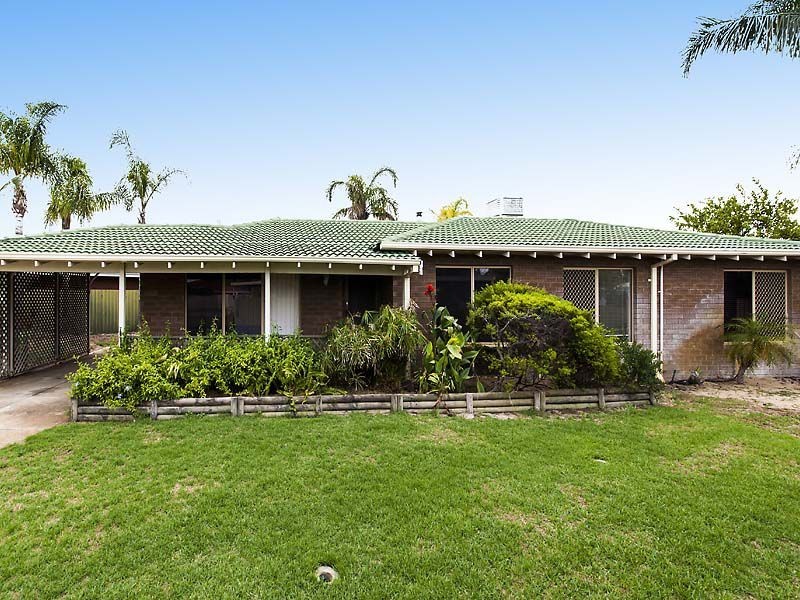 6 Nowranie Place, Hillman WA 6168