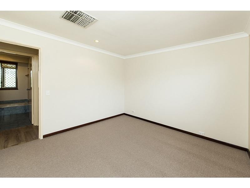 6 Nowranie Place, Hillman WA 6168