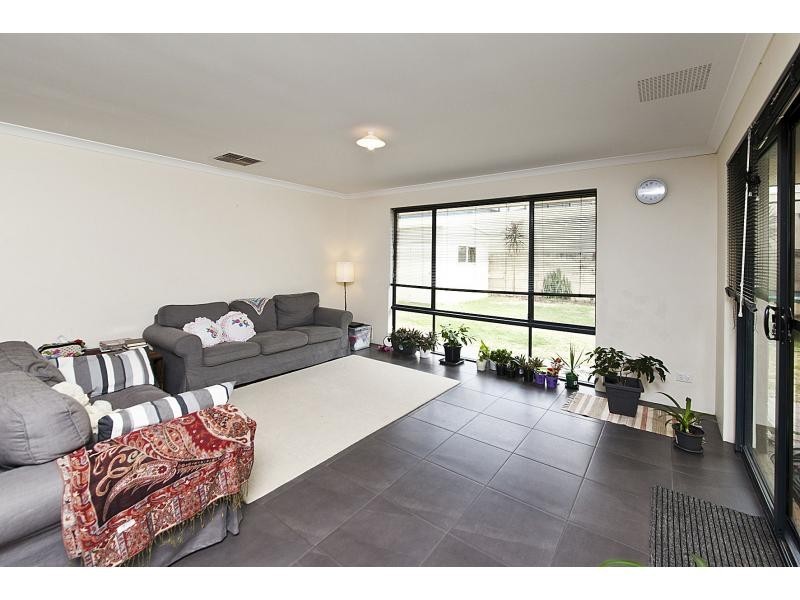 10 Cuballing Retreat, Dawesville WA 6211