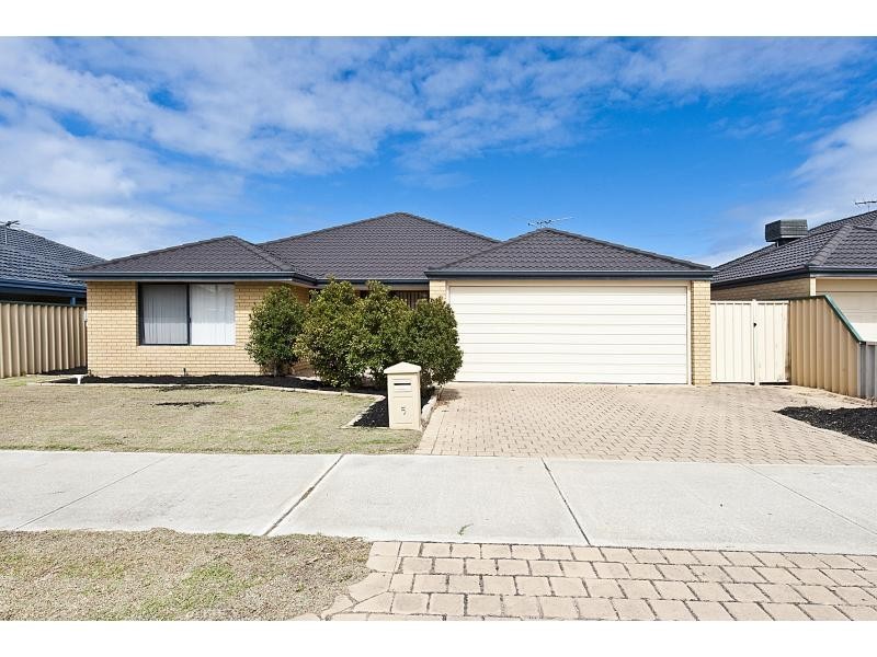 5 Warrego Road, Port Kennedy WA 6172
