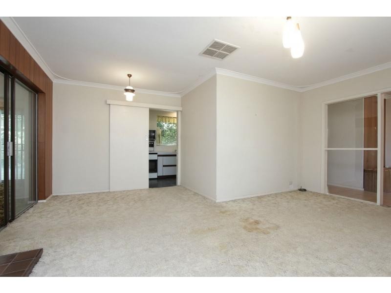 6 Avery Avenue, Dianella WA 6059