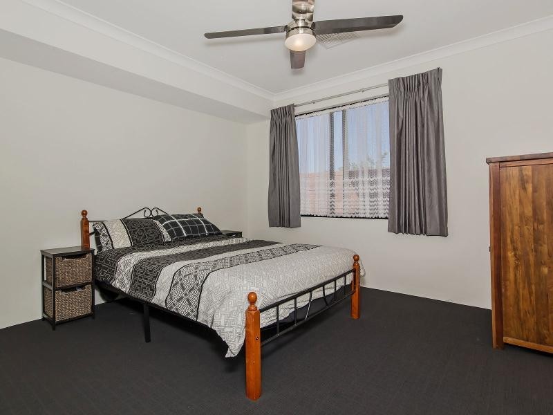 33A Fourth Avenue, Shoalwater WA 6169