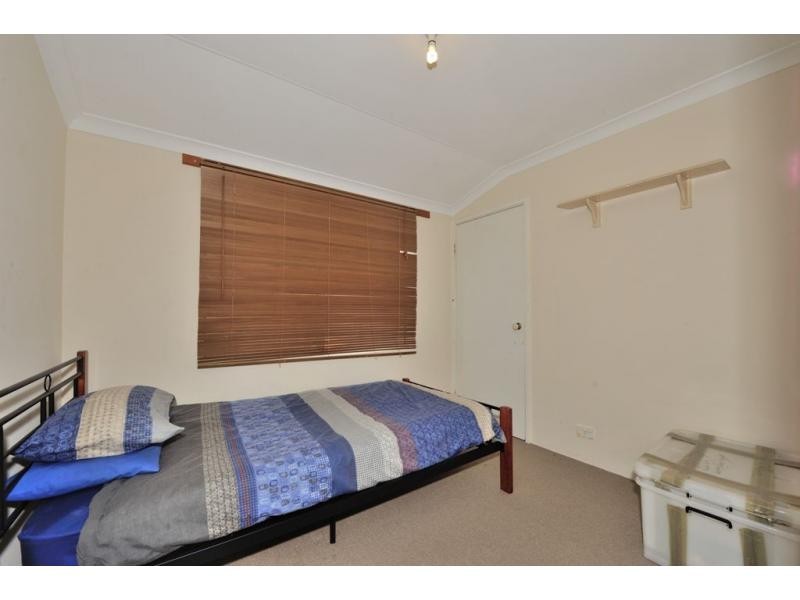 4 Chittering Place, Cooloongup WA 6168