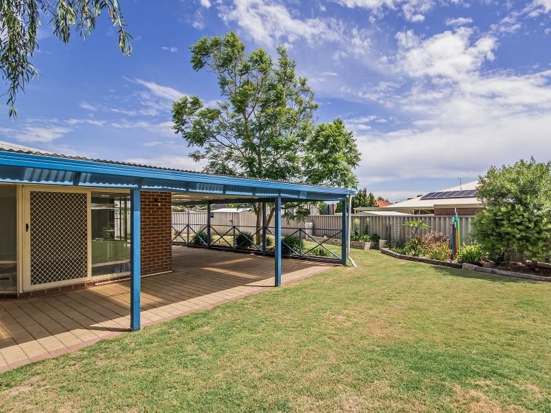 16 Ozark Place, Warnbro WA 6169