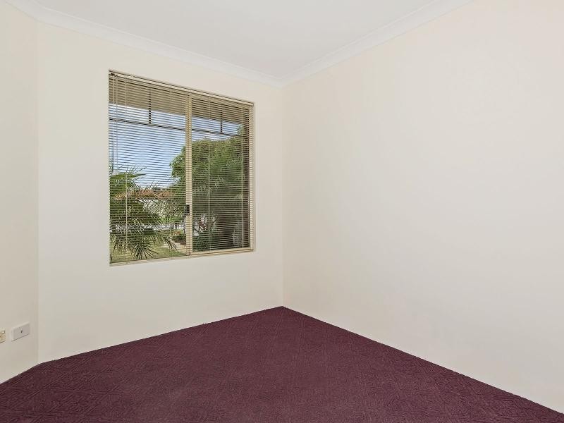 16 Ozark Place, Warnbro WA 6169