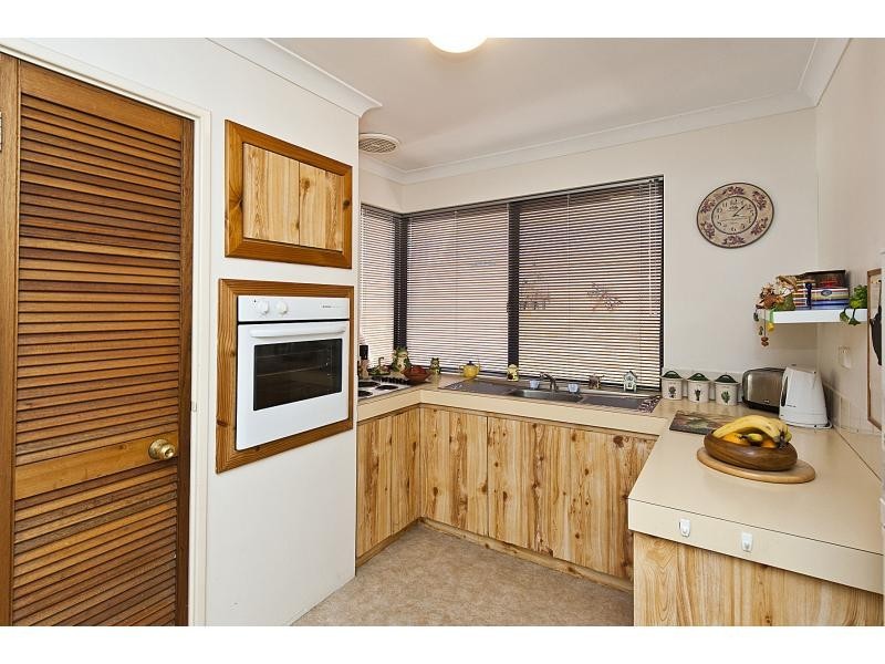 6/82 Kent Street, Rockingham WA 6168