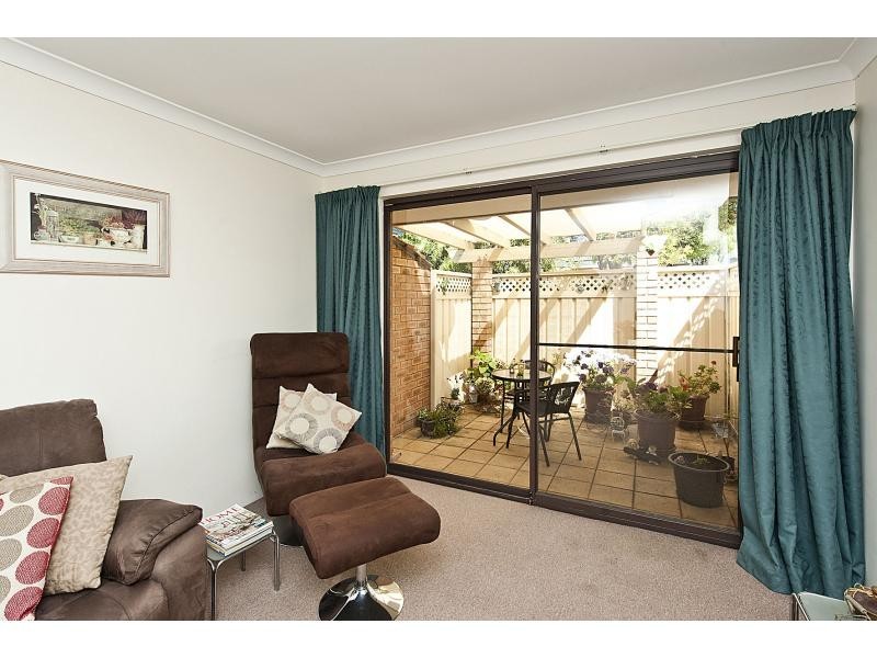 6/82 Kent Street, Rockingham WA 6168