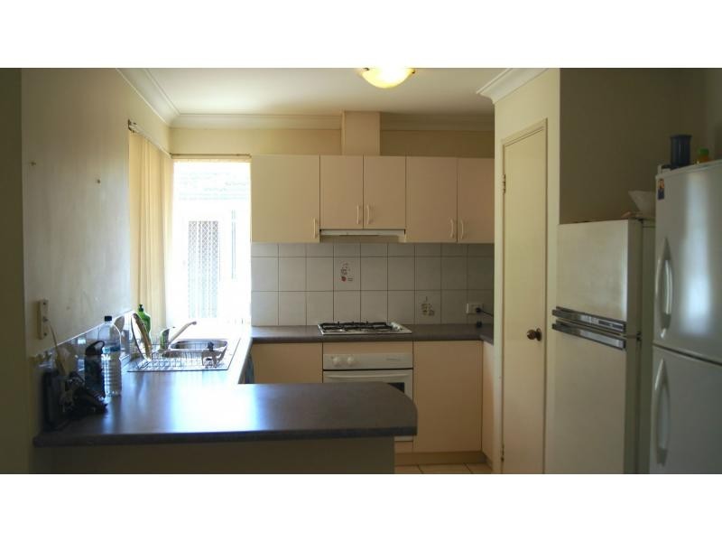 6/28-30 Stockman Way, Cannington WA 6107