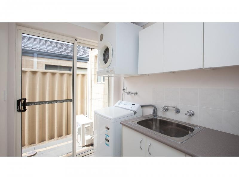 12A Titian Way, Tapping WA 6065