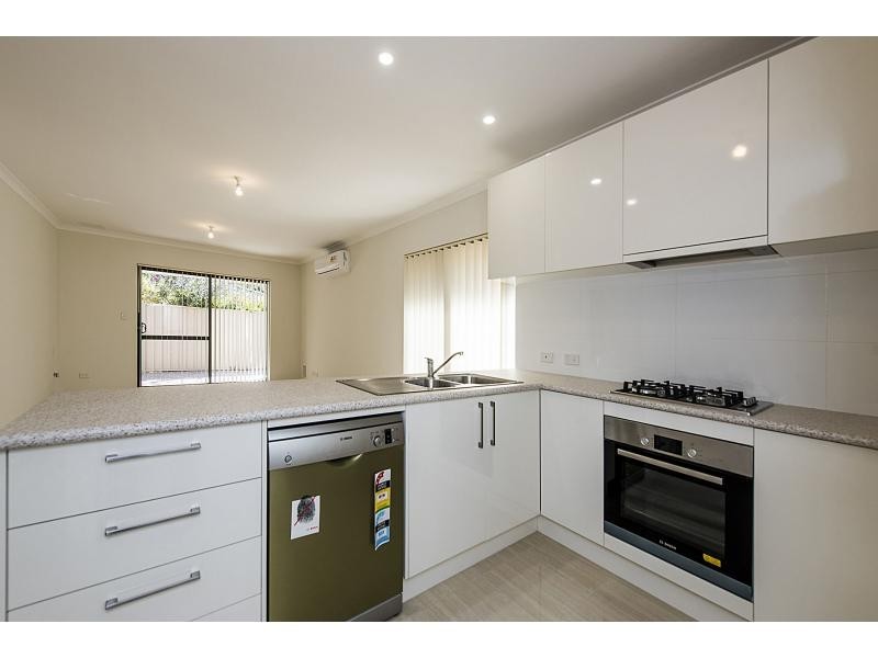 64 Jecks Street, Rockingham WA 6168