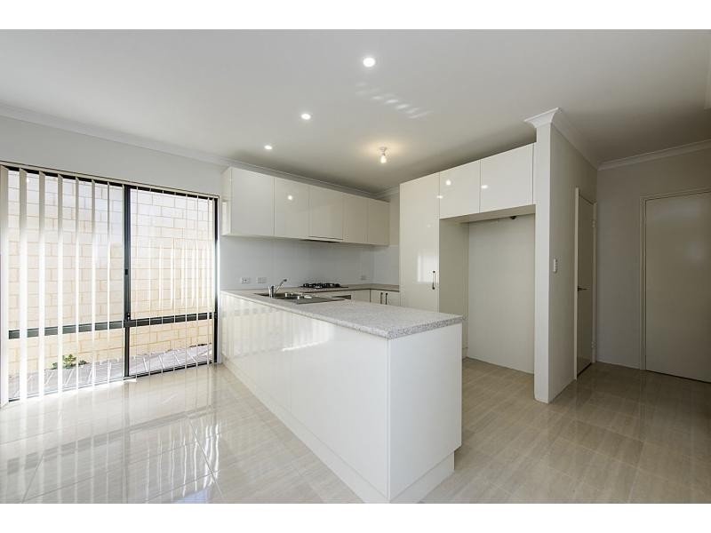 64 Jecks Street, Rockingham WA 6168