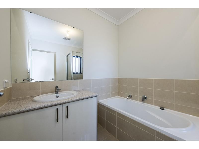 64 Jecks Street, Rockingham WA 6168