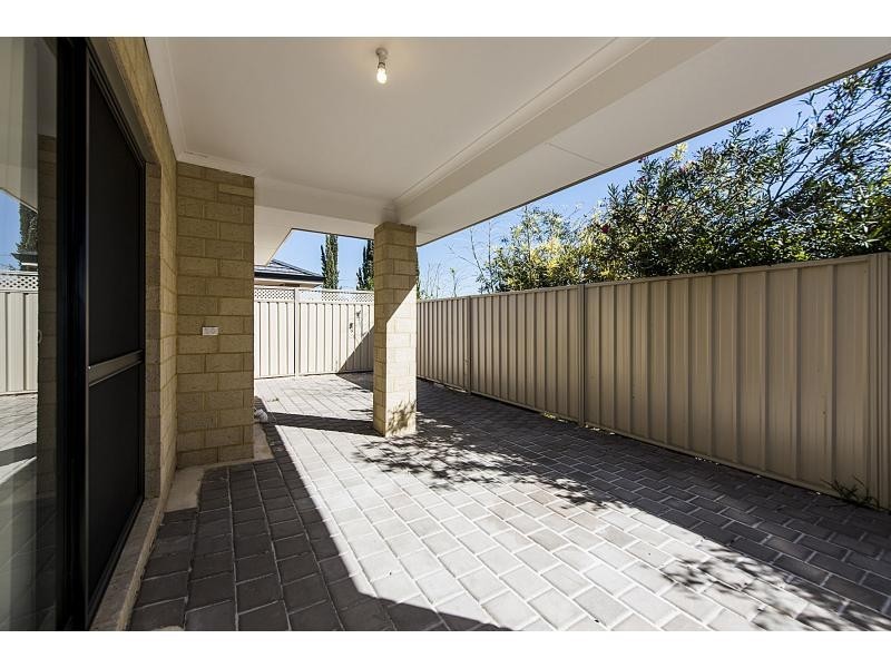 64 Jecks Street, Rockingham WA 6168