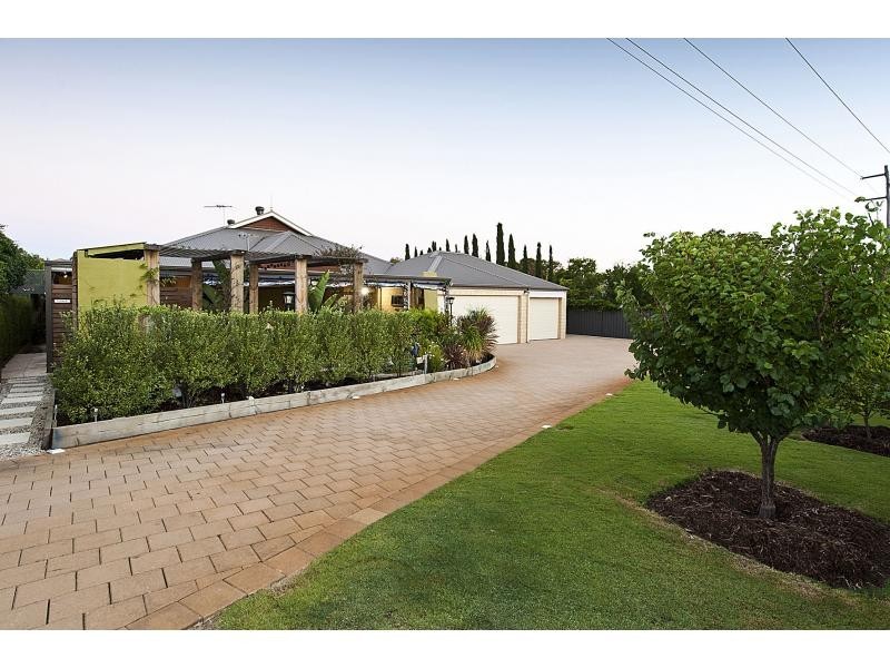 512 Eighty Road, Baldivis WA 6171