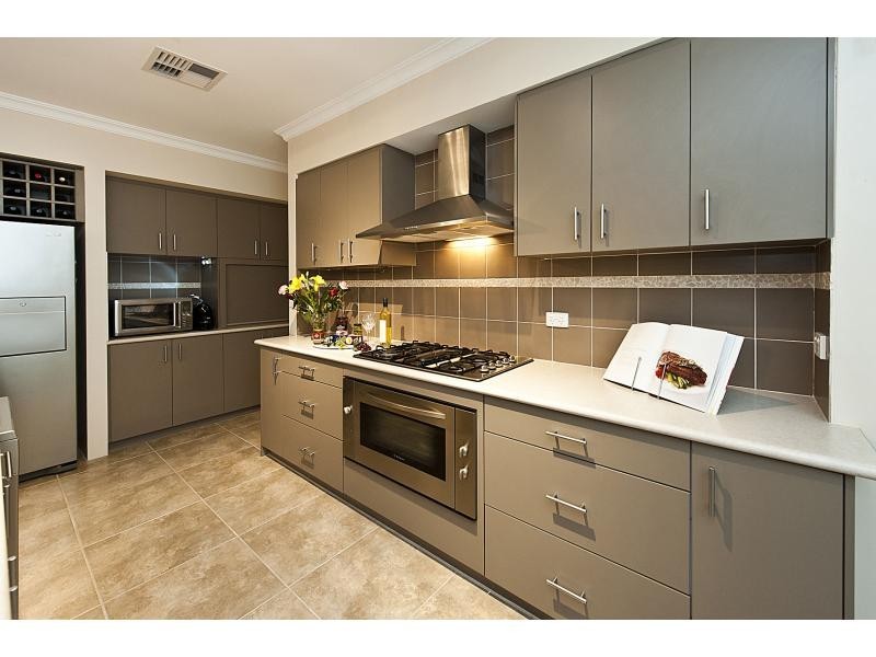 512 Eighty Road, Baldivis WA 6171