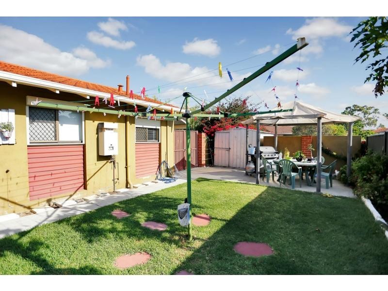 12F George Street, Midland WA 6056