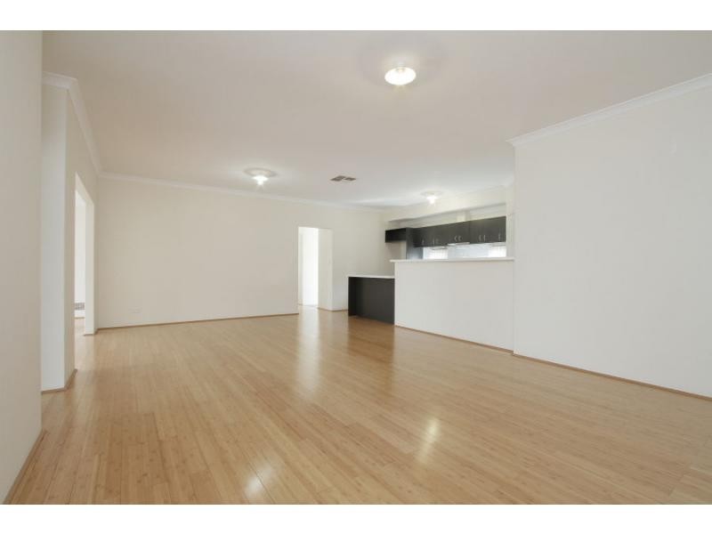 25 Tarradee Circuit, Thornlie WA 6108