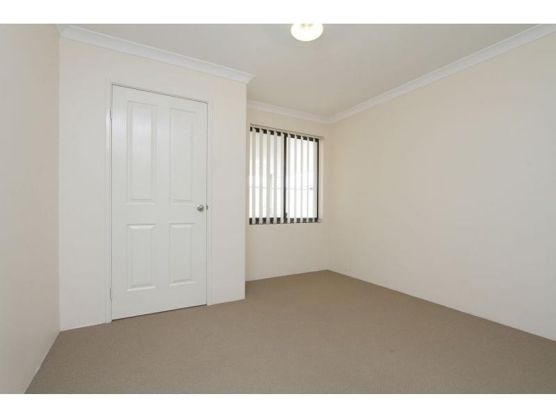 25 Tarradee Circuit, Thornlie WA 6108
