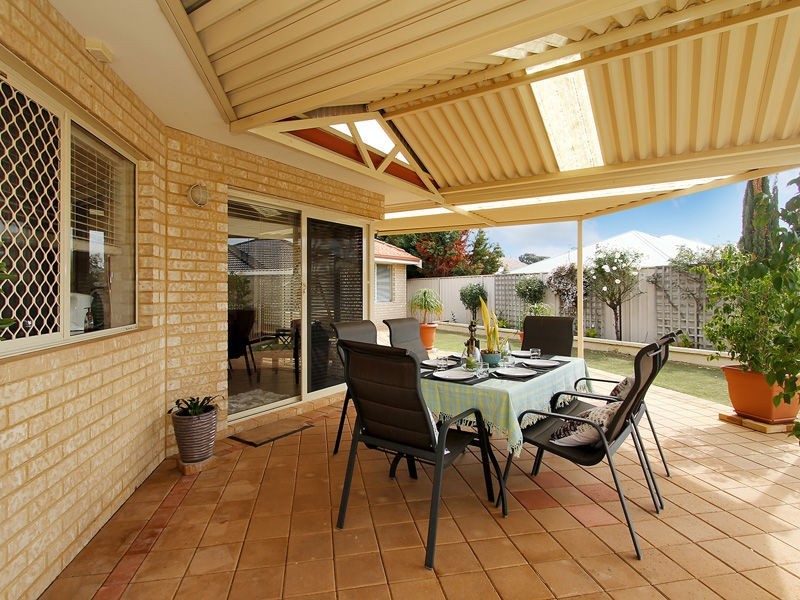 18 The Haven, Canning Vale WA 6155
