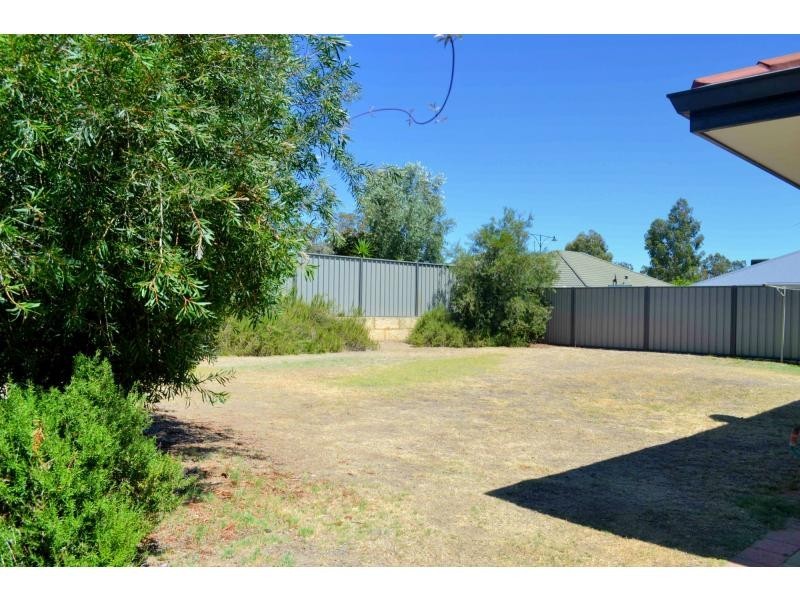 4 Curlewis Drive, Baldivis WA 6171