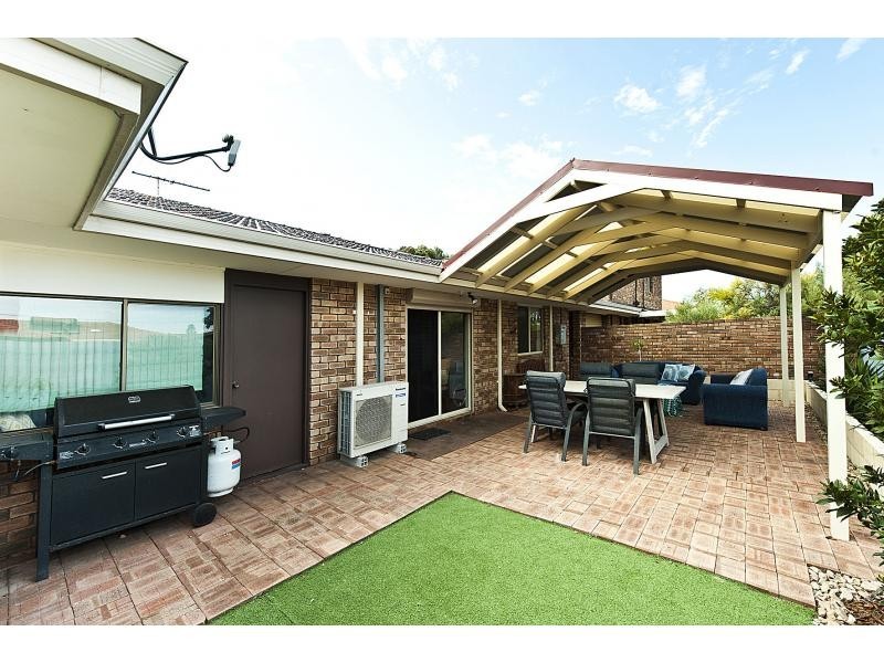 2/27 Nettleton Way, Safety Bay WA 6169
