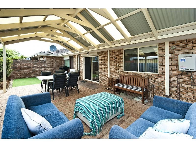 2/27 Nettleton Way, Safety Bay WA 6169