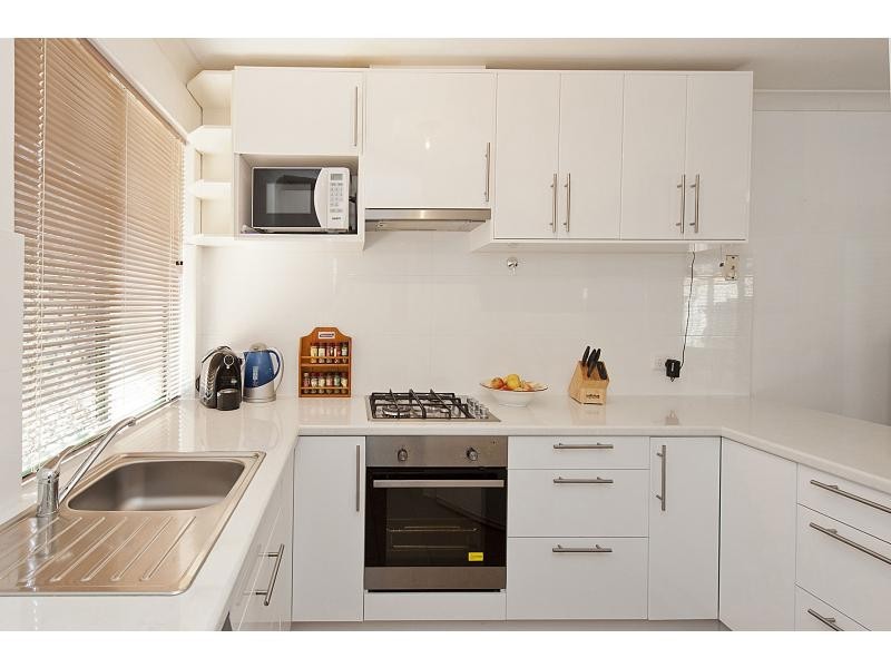 8/10 Dowling Street, Rockingham WA 6168